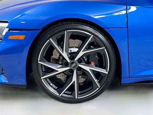 Used 2021 Audi R8 V10 image 37