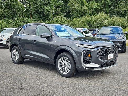 New 2026 Audi Q3 quattro 2.0T AWD/4WD image 2