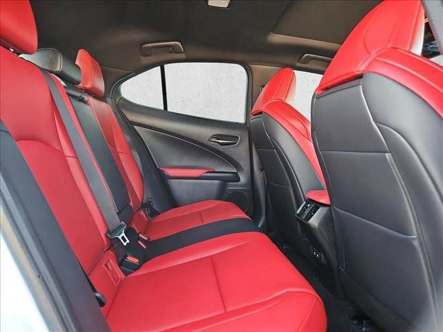 Used 2019 Lexus UX 250h F Sport w/ F Sport Premium Package AWD/4WD image 21