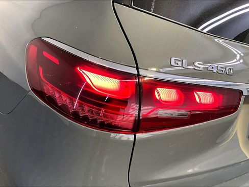 New 2026 Mercedes-Benz GLS 450 4MATIC image 5