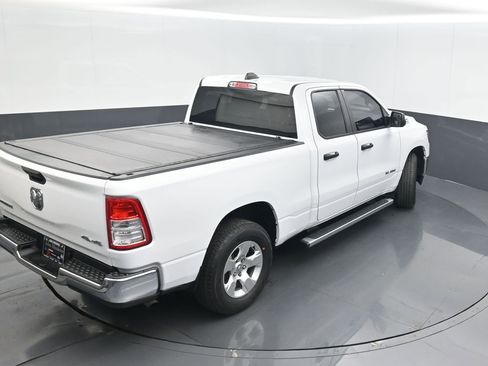 Used 2023 RAM 1500 Big Horn AWD/4WD image 12