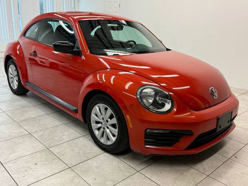 Used 2017 Volkswagen Beetle 1.8T S image 1