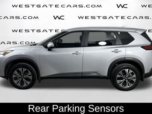 Used 2023 Nissan Rogue SV image 5