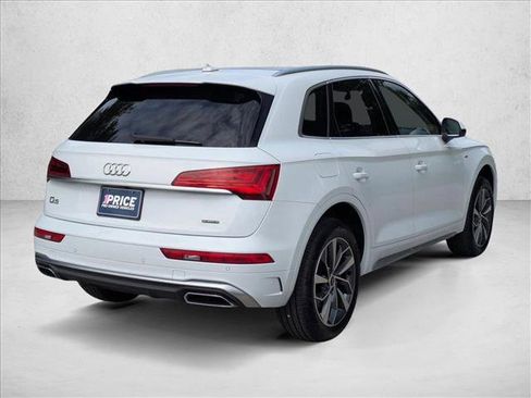 Used 2023 Audi Q5 2.0T Premium Plus w/ Premium Plus Package AWD/4WD image 5