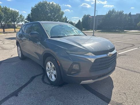Used 2022 Chevrolet Blazer LT FWD image 3