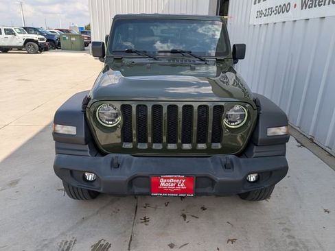 Used 2021 Jeep Wrangler Unlimited Sport AWD/4WD image 31