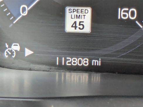 Used 2018 Volvo XC90 T6 Momentum w/ Convenience Package image 37