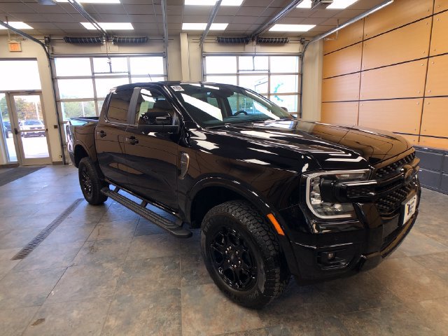New 2026 Ford Ranger Lariat w/ Black Appearance Package AWD/4WD 360° Tour