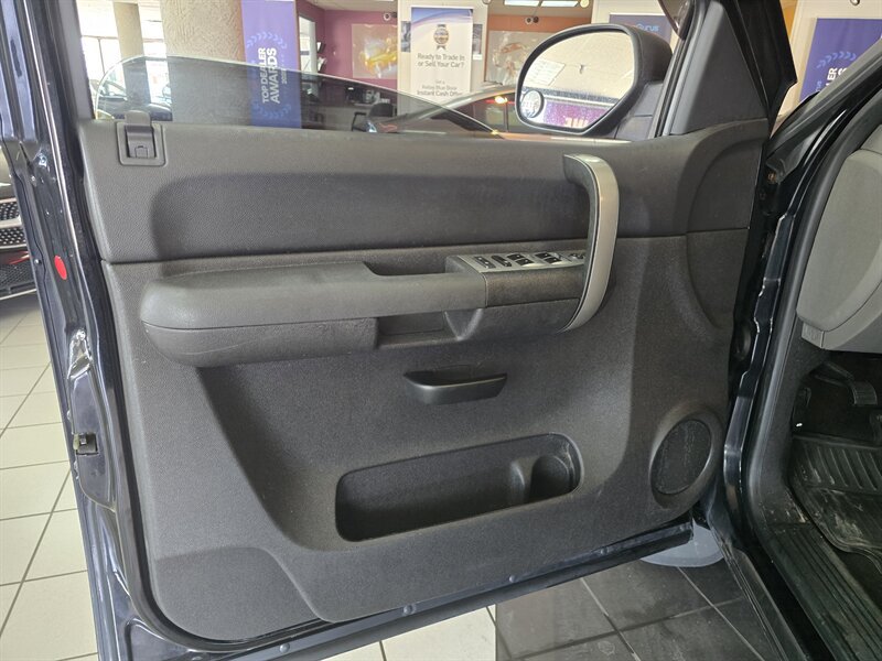 Used 2008 GMC Sierra 1500 SL RWD image 8