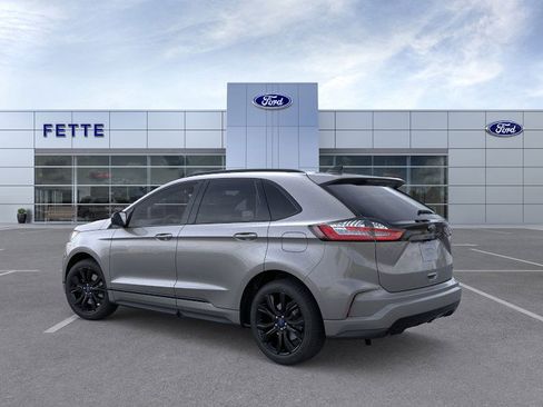 New 2024 Ford Edge SE w/ Black Appearance Package image 4
