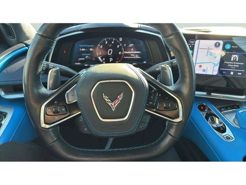 Used 2021 Chevrolet Corvette Stingray Premium Cpe w/ Z51 Performance Package image 11