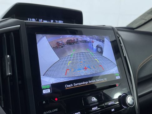 Used 2020 Subaru Crosstrek 2.0i Limited w/ Moonroof Package w/Navigation image 19