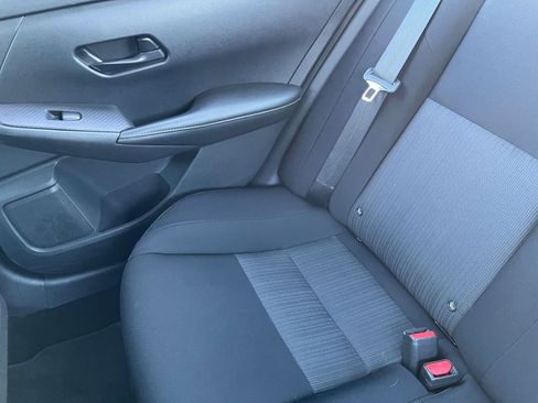 Used 2024 Nissan Sentra SV image 37