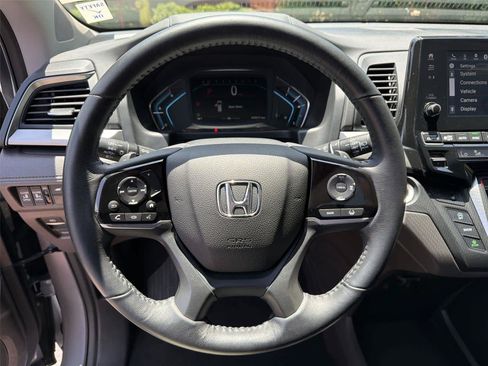 Used 2020 Honda Odyssey EX-L image 16