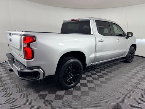 Used 2022 Chevrolet Silverado 1500 RST image 7