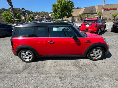 Used 2011 MINI Cooper Clubman image 8