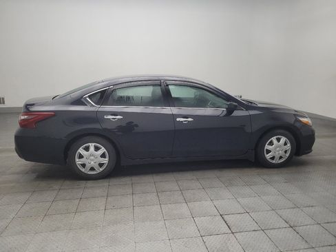 Used 2018 Nissan Altima 2.5 S w/ S Convenience Package FWD image 10