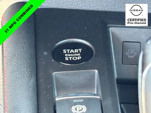 Certified 2025 Nissan Kicks SR FWD image 22