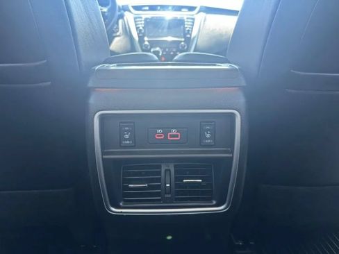 Used 2023 Nissan Murano Platinum w/ Cargo Package FWD image 20