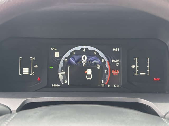 Used 2025 Toyota Tacoma SR5 AWD/4WD image 26