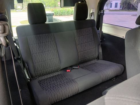 Used 2012 Jeep Wrangler Sport AWD/4WD image 12