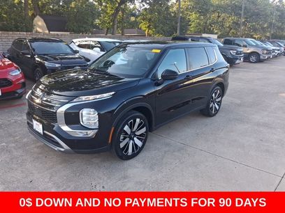 Used 2025 Mitsubishi Outlander SE