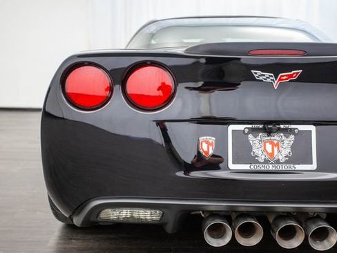 Used 2006 Chevrolet Corvette Z06 w/ Preferred Equipment Group image 32