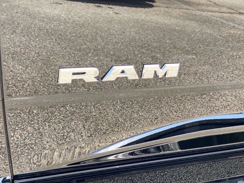 Used 2026 RAM 2500 Big Horn AWD/4WD image 15
