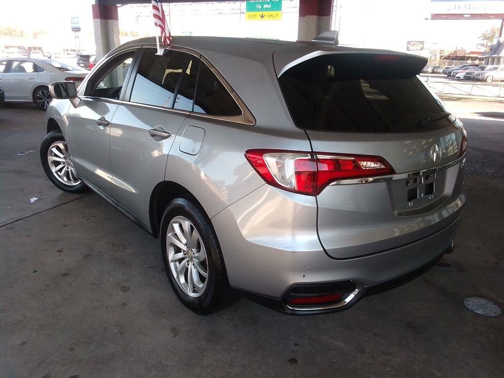 Used 2017 Acura RDX w/ Technology Package AWD/4WD image 4