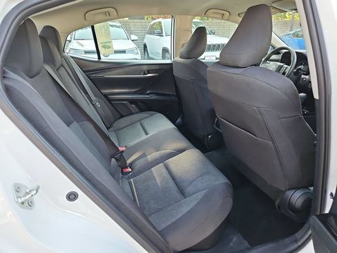 Used 2025 Toyota Camry LE FWD image 30