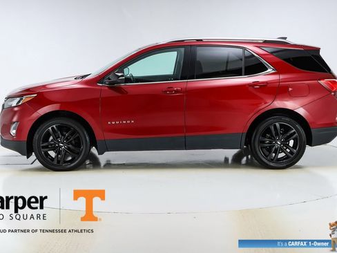 Used 2020 Chevrolet Equinox LT w/ Sport Edition image 2