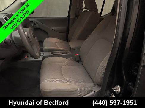 Used 2020 Nissan Frontier SV AWD/4WD image 12