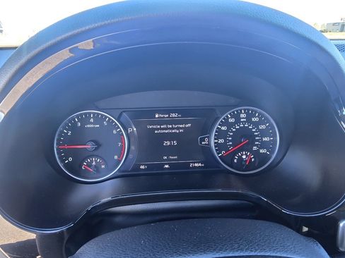 Used 2021 Kia Seltos SX w/ SX Sunroof Package image 23