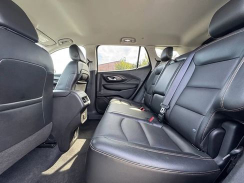 Used 2020 GMC Terrain SLT image 25