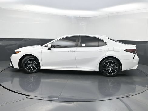 Used 2023 Toyota Camry SE w/ Convenience Package FWD image 41