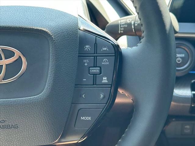 Certified 2026 Toyota Prius XLE FWD image 36