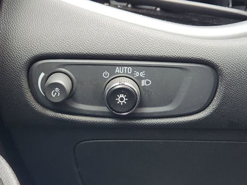 Used 2023 Chevrolet Malibu LT image 24