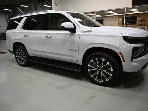 New 2026 Chevrolet Tahoe High Country w/ LPO, Illumination Package image 10