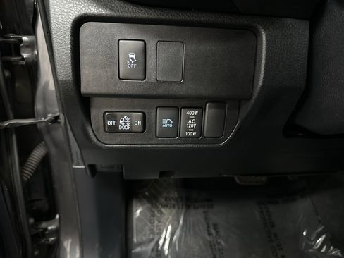 Used 2021 Toyota Tacoma TRD Off-Road image 36