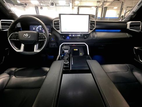 Used 2024 Toyota Tundra Platinum AWD/4WD image 21