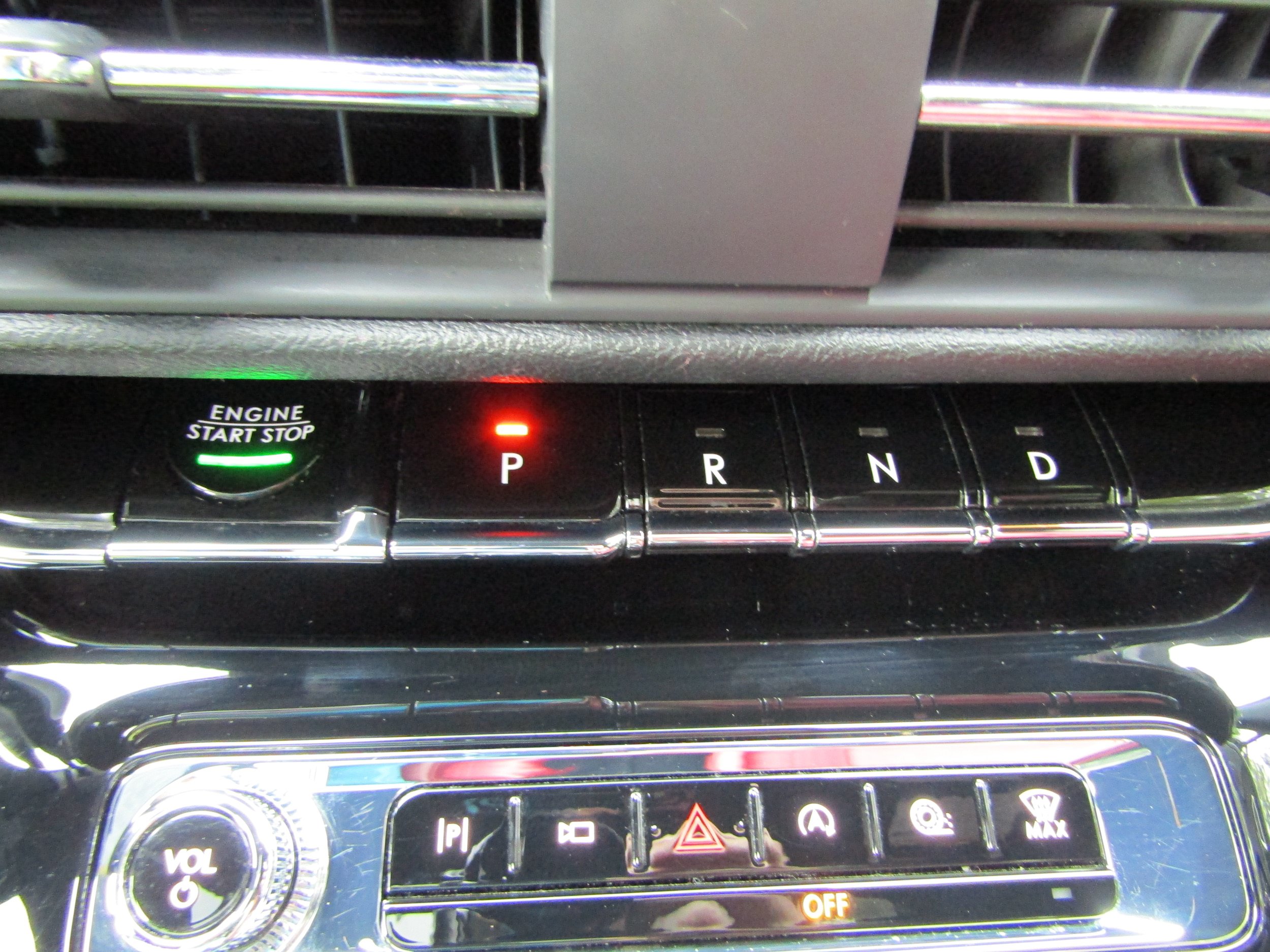 Used 2024 Lincoln Corsair Reserve w/ Equipment Group 201A AWD/4WD image 42
