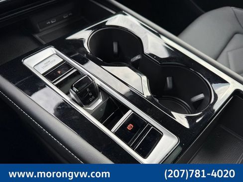 Used 2024 Volkswagen Atlas Cross Sport SE w/ Panoramic Sunroof Package AWD/4WD image 40
