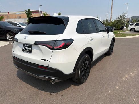 Used 2024 Honda HR-V Sport image 7