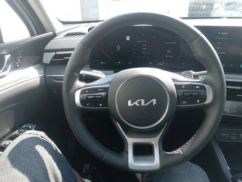 New 2025 Kia K5 EX image 34