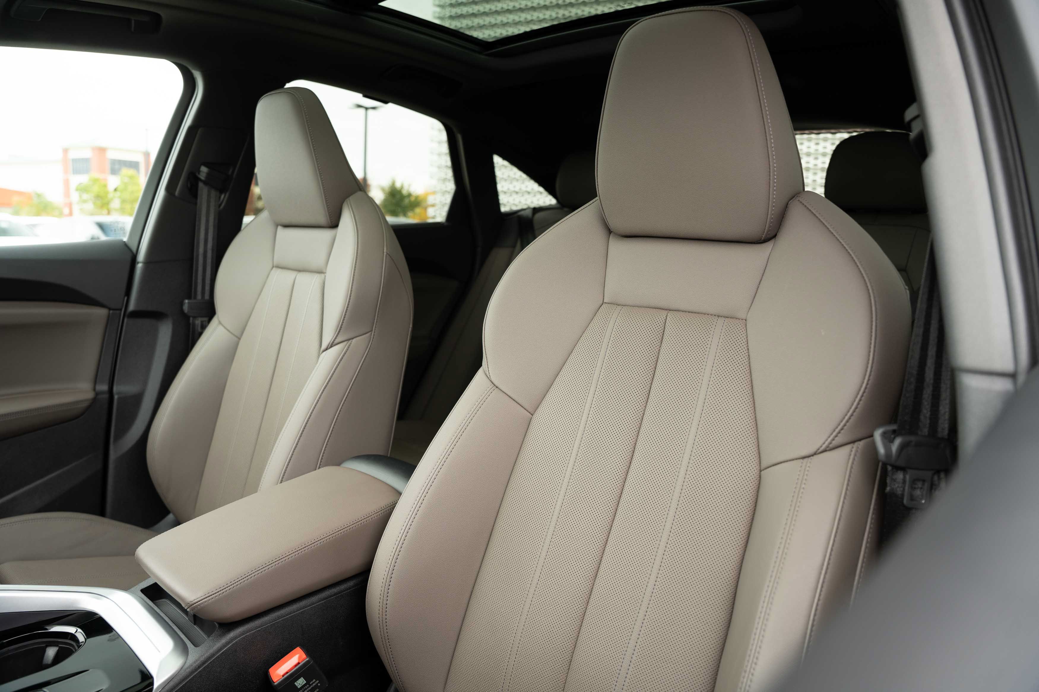 Certified 2025 Audi Q5 Premium Plus AWD/4WD image 20