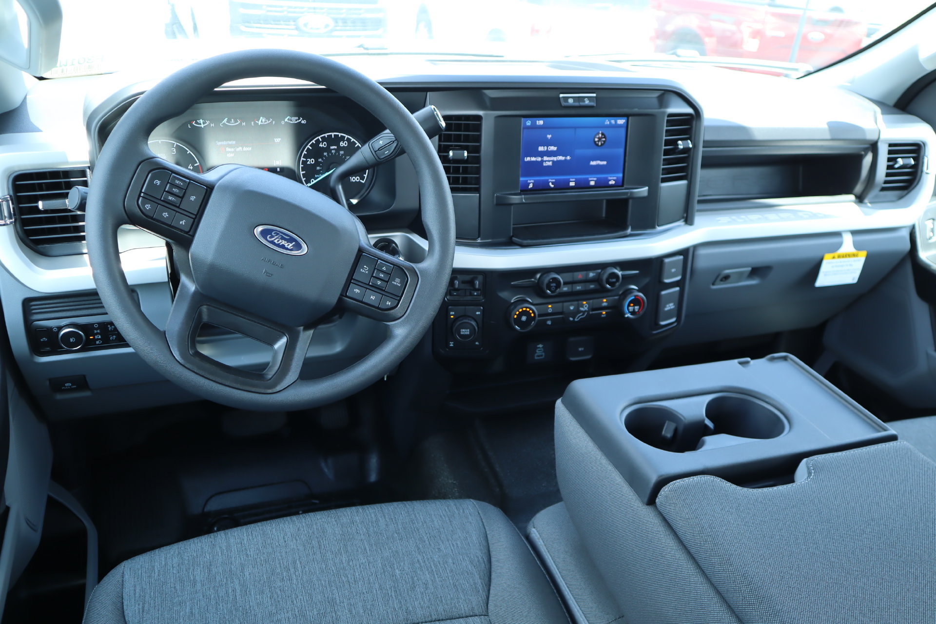 New 2026 Ford F250 XL w/ FX4 Off-Road Package AWD/4WD image 2