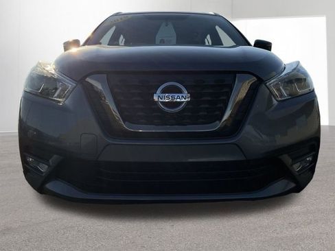 Used 2019 Nissan Kicks SR w/ SR Premium Package image 33