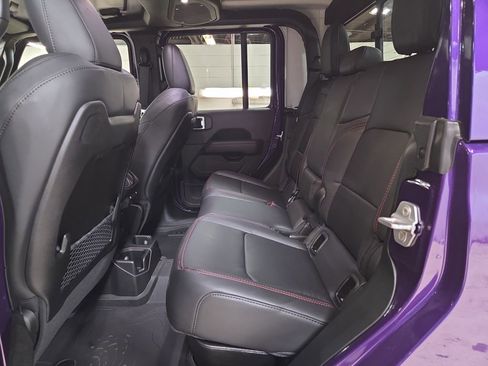 New 2026 Jeep Gladiator Rubicon image 24