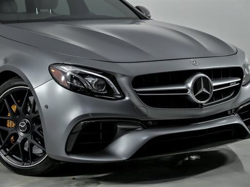 Used 2019 Mercedes-Benz E 63 AMG S image 3