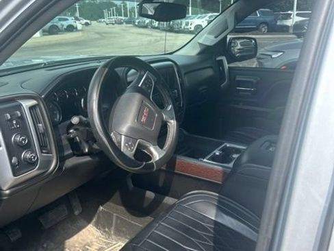 Used 2018 GMC Sierra 1500 SLE w/ SLE Value Package AWD/4WD image 11